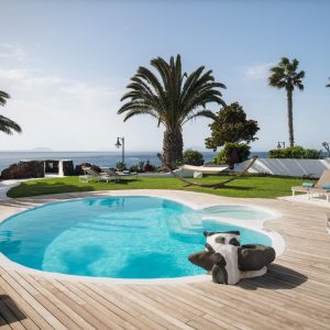 Kamezi Boutique Hotel Villas