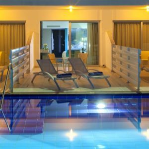 King-Evelthon-Beach-Hotel-Resort