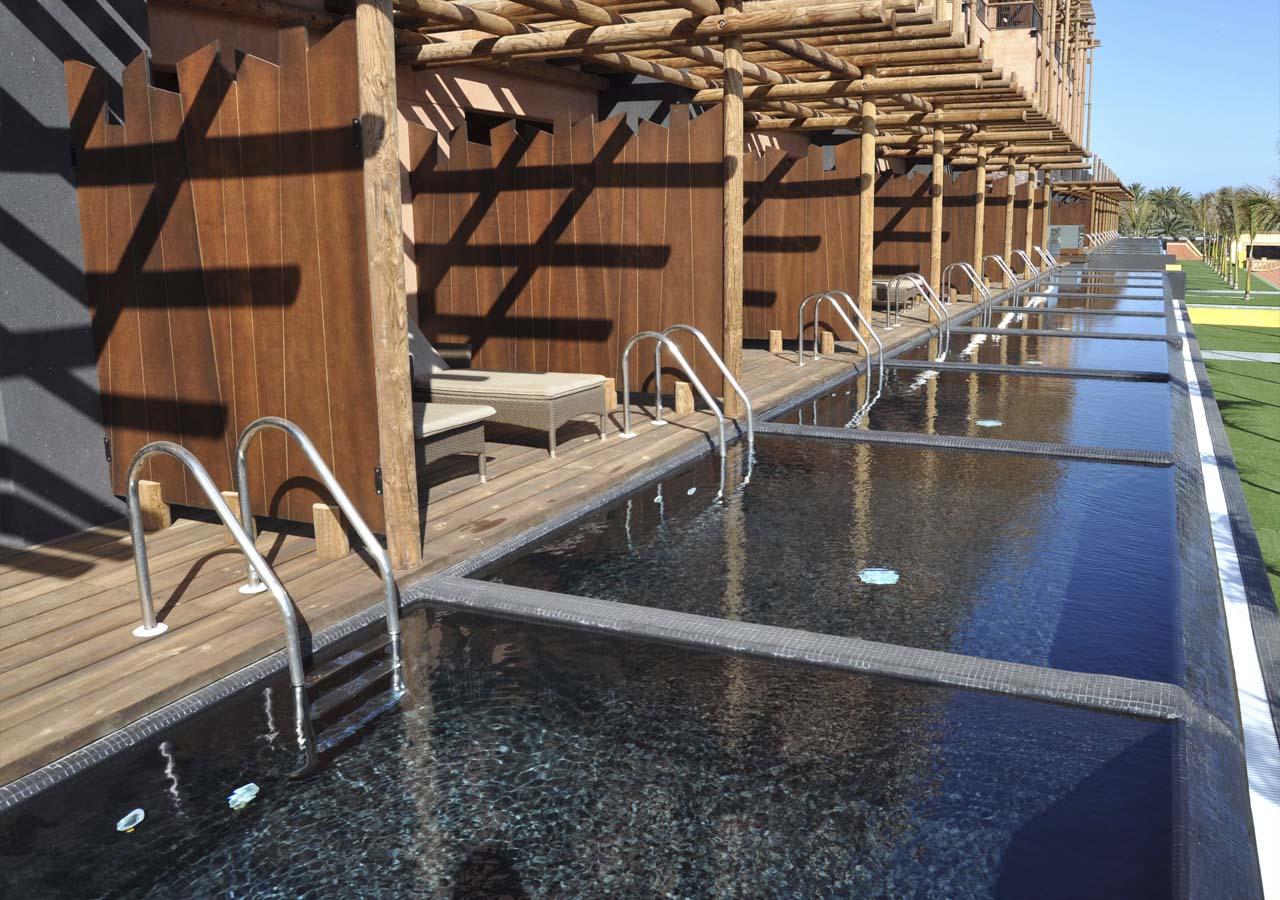 Lopesan Baobab Resort Swim Up Room