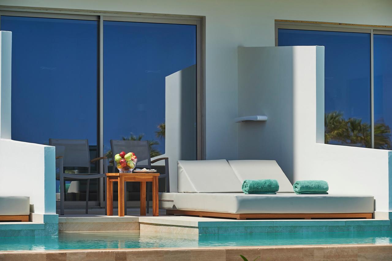 Sunrise Jade Swimup Kamers Cyprus