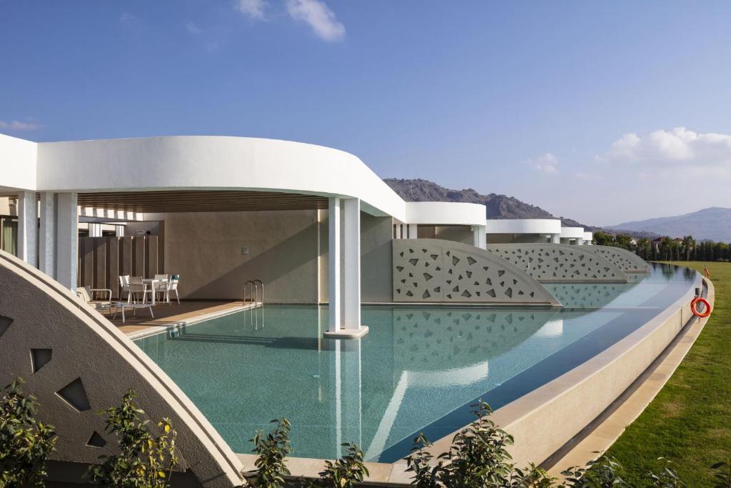 Superior-Suite-met-Uitzicht-op-Zee-Eigen-Zwembad