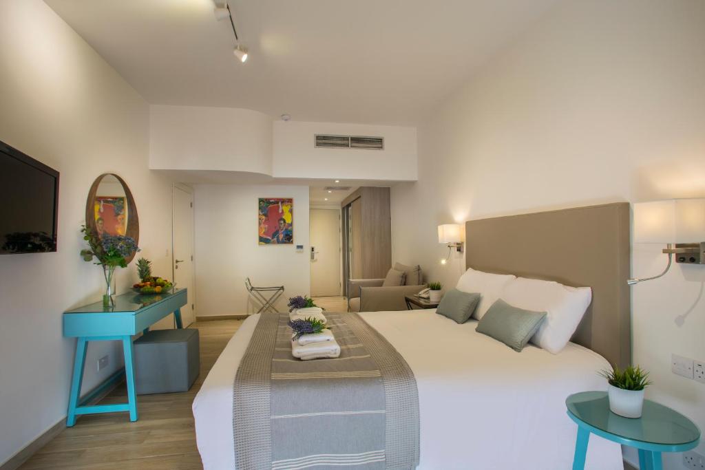 Superior-Swim-Up-Kamer