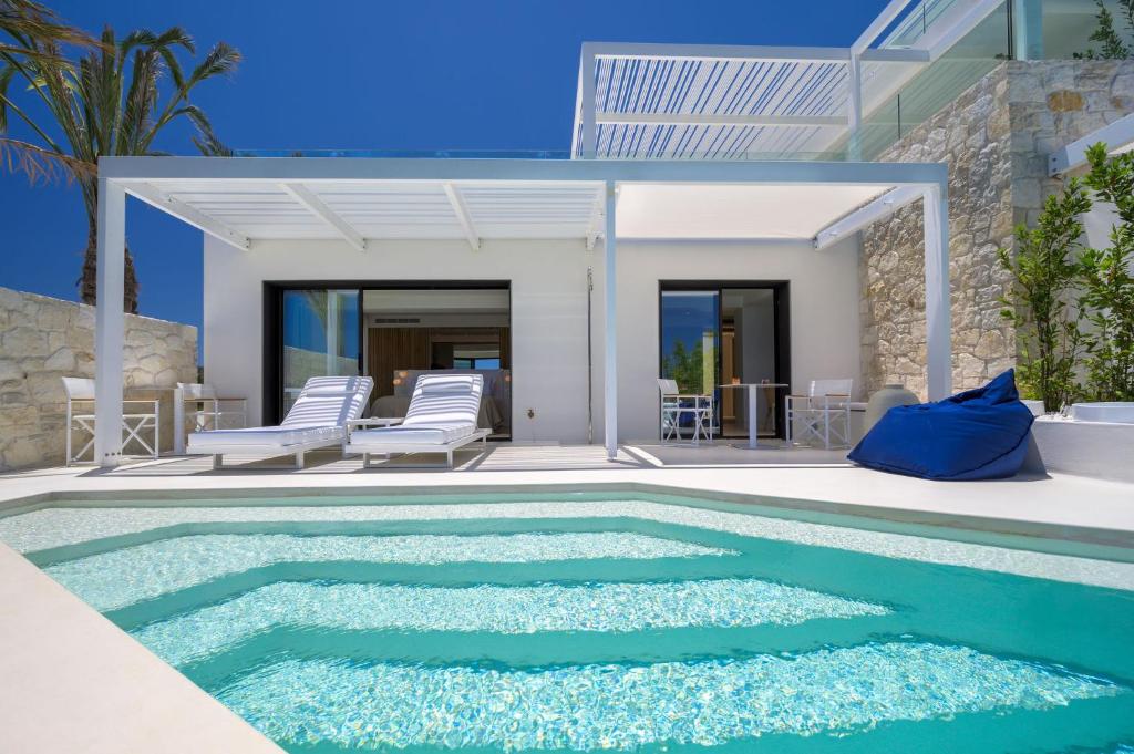 The Island Concept kamers met Privé Zwembad