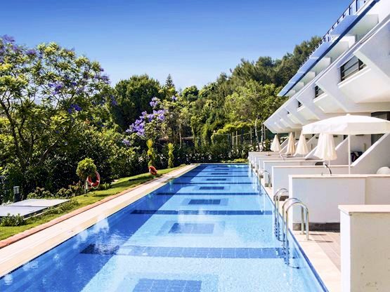 Side Star Elegance Swim Up Kamers