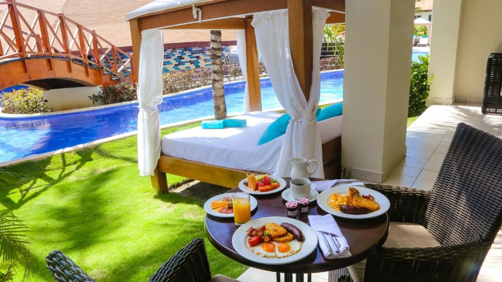 Suite-met-Zwemtoegang