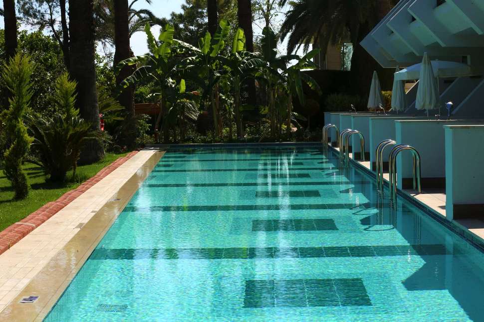 Swim Up Kamer Side Star Elegance