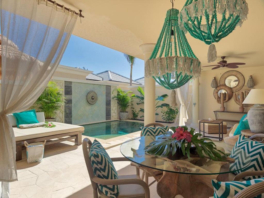 Villa-met-Eigen-Zwembad