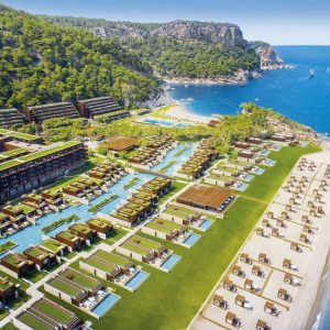 Kindvriendelijk hotel met swim up kamers