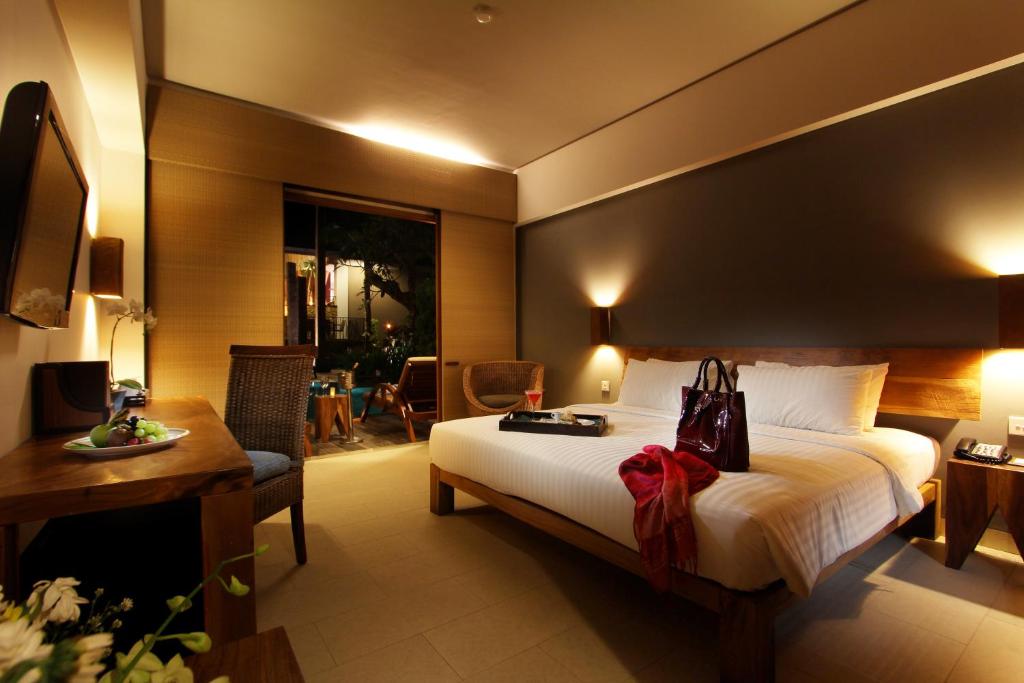 Swim-Up-Kamer-Aan-de-Lagune