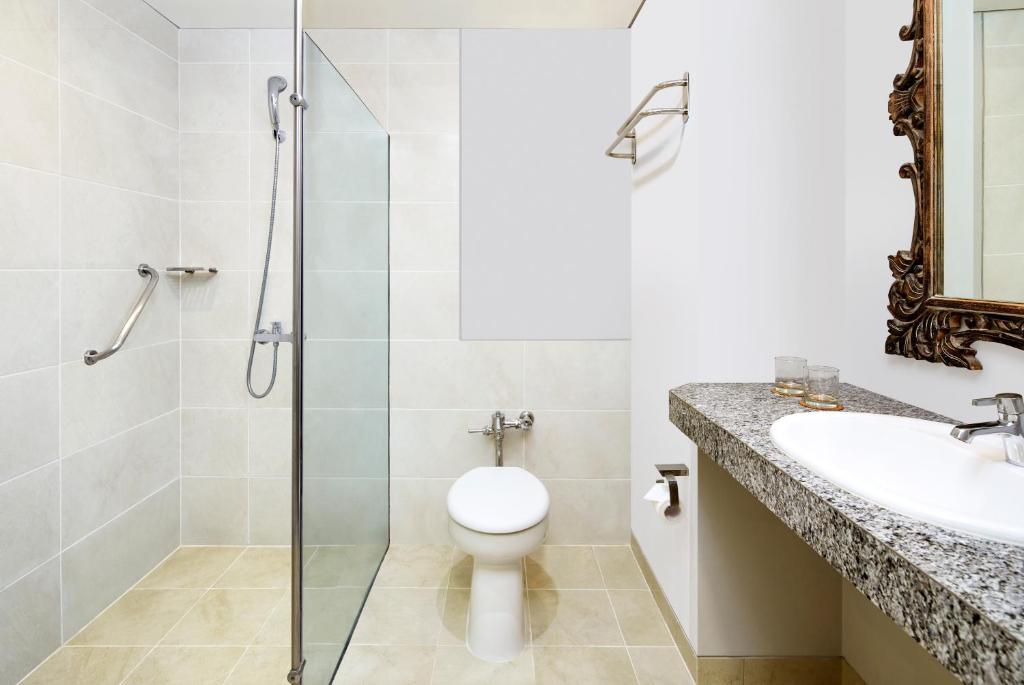 Deluxe-toegang-tot-de-lagune-badkamer.