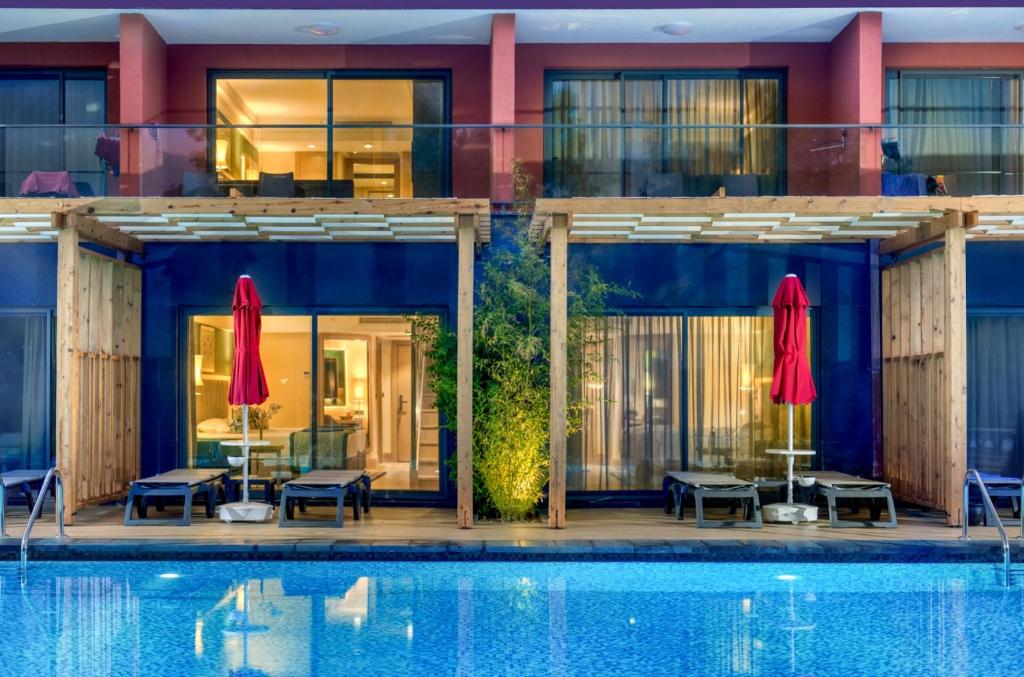 Hotel met Swim Up Kamers in Belek, Turkije