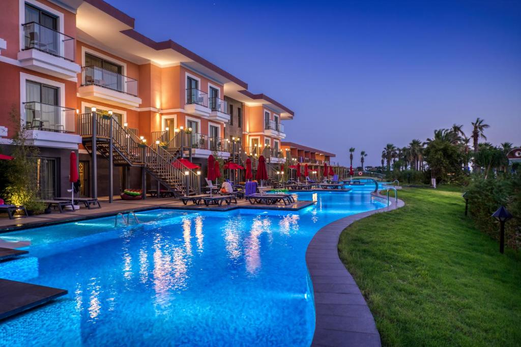 Hotel met Swim Up Kamers in Belek, Turkije