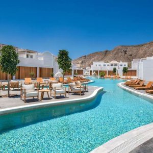 Hotel met Swim Up Kamers Op Santorini in Griekenland