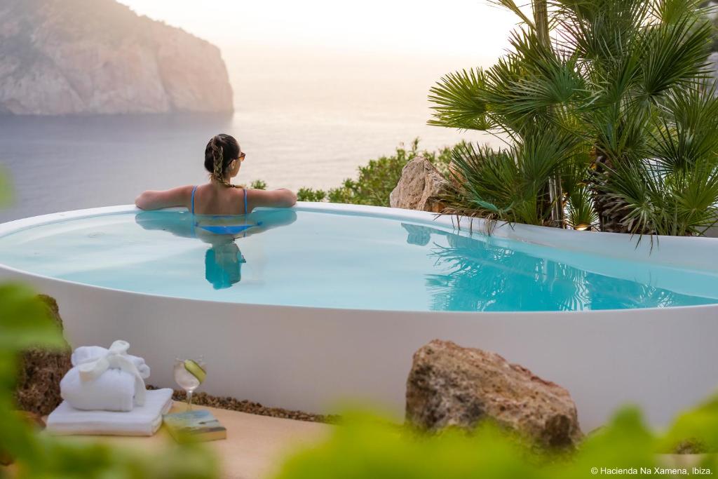 Hacienda Na Xamena - suites met privé zwembad