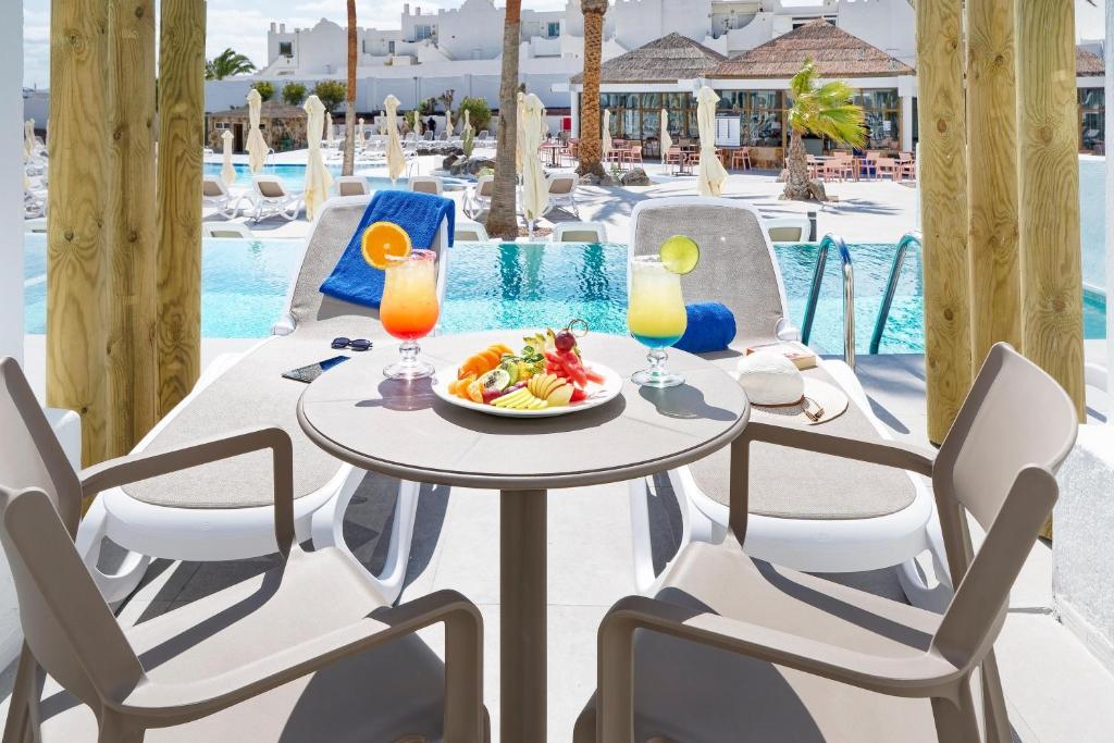 LaBranda Golden Beach Swim-Up Kamers